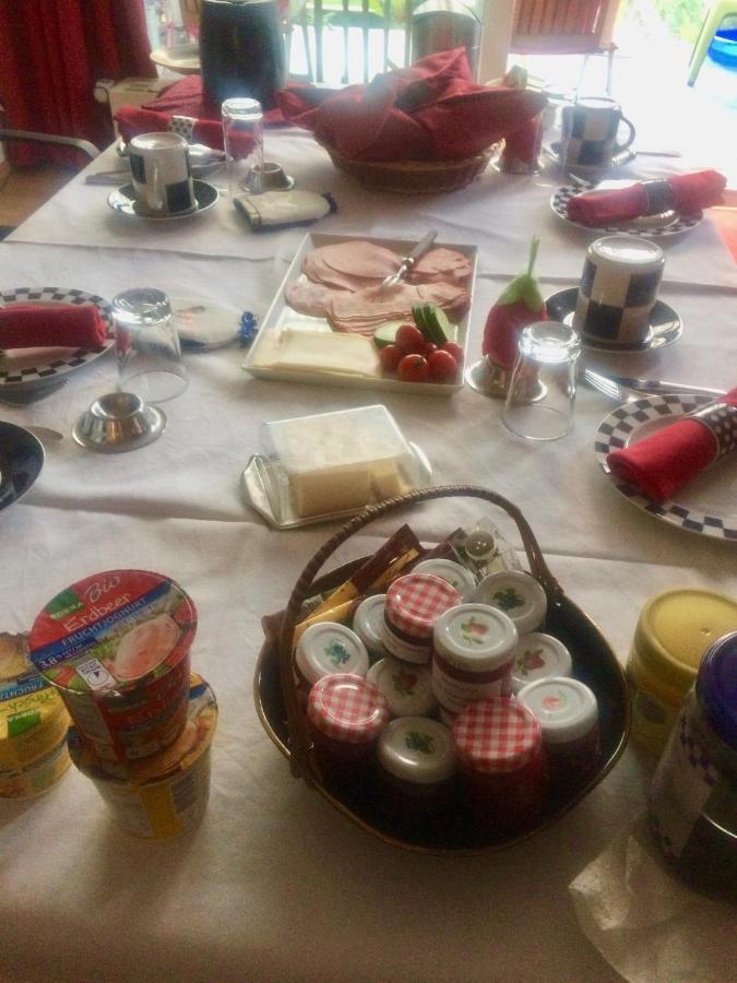 Bed & Breakfast Wunstorf Bagian luar foto